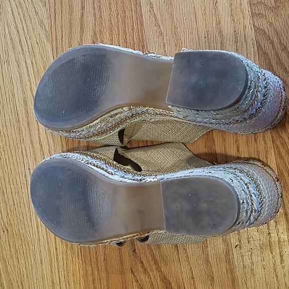 JustFab Platform Block Heel Sequin Beeded Sandals - Picture 7 of 10